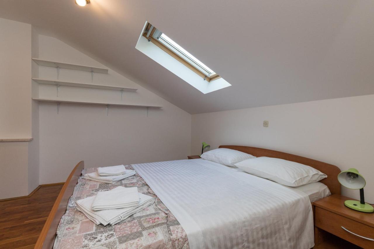 Apartment Zora Чилипи Экстерьер фото