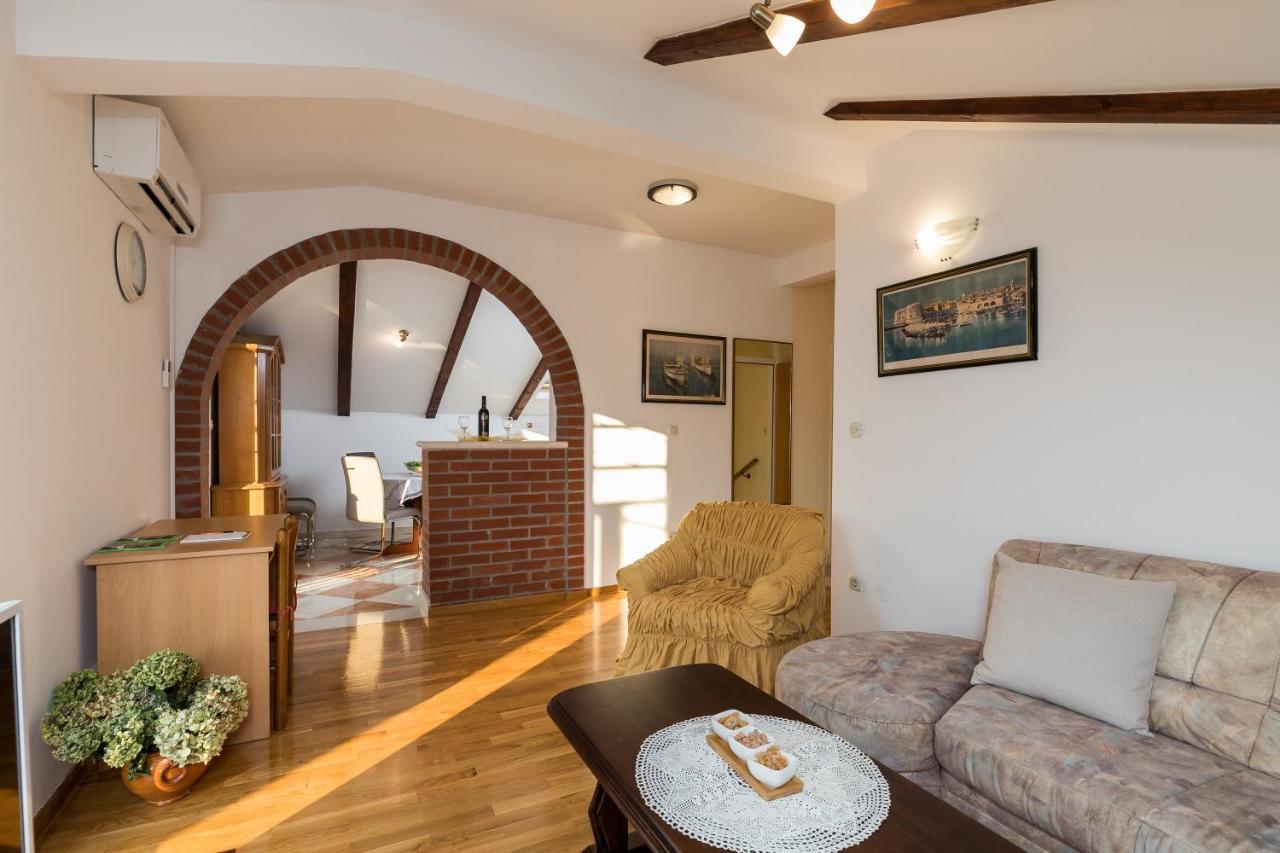 Apartment Zora Чилипи Экстерьер фото