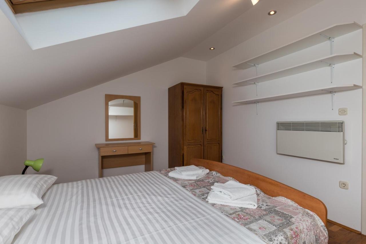 Apartment Zora Чилипи Экстерьер фото