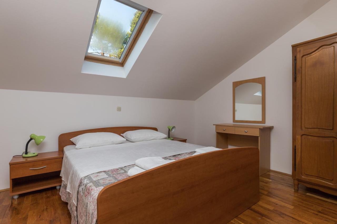 Apartment Zora Чилипи Экстерьер фото
